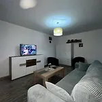 Moghioros Park Apartament