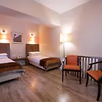 Hotel Ambasador