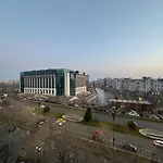 Unirii Lake Tribunal