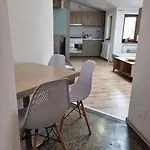 Cozy Apartment Near City Center
