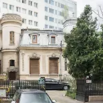 Stylish & Charming Apartment - City Center
