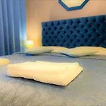 Arc De Triomphe Blissboutique