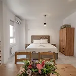 Studio De Lux Nou Aproape De Centrul Orasului