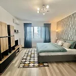 Flat In A Quiet Central Area - Carol Park