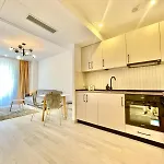 Yamaluxe Apartments - Cosy & Trendy