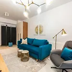Central Address Apartment 811B2