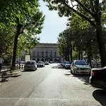 Gala Apartment Athenaeum - Amazing Architecture