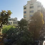 Nomad Studio In The City Center