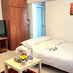 Calea Victoriei Peaceful Oasis Apartment