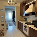 Unirii , Center And Warm Studio