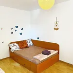 Crisand Home