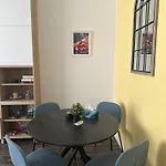 Stylish Newly Renovated Apt Feels Like Second Home