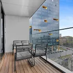 Lax Exquisite 1Br,1Bath -City Skyline Views