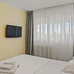 Apartament De Lux Moghioros Park