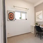 Spacious Penthouse With Terrace And City-View