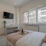 4Br Sanctuary Near Cismigiu Park & Piata Universitatii