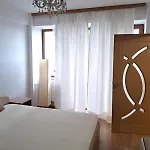 Ris Apartament Romana Eva