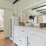 Feels Like Home - Old Town Apartment