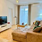 2Rooms Apartment Universitate-Old Town