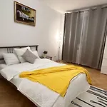 2Rooms Apartment Universitate-Old Town