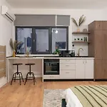 Central Square Haven A - Modern Studio With Air Conditioning