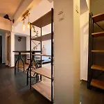 Bugatti Cozy Central Escape