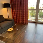 Cozy Apartment In City Center!