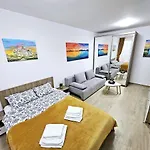 Modern & Cozy Studio Cismigiu Park - Pop6