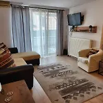 Morii Lake Apartment