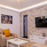 Plaza Residence Bucharest 2