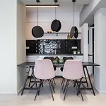 Romana Central 2 Bedroom Apartment