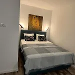 Jad House