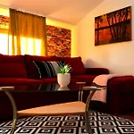 Tailor House - Old Town Bucharest Penthouse