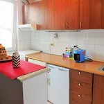 Nicole\'S Apartment 2