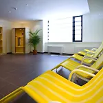 Starlight Suites Hotel