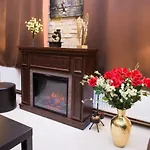 Secret Library Apartament