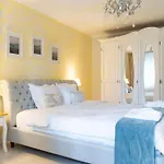 Aviatiei Luxury Apartment