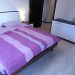 Apartment 3 Rooms Elegant