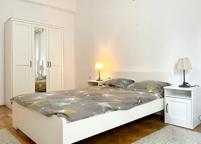 Calea Victoriei Central Studio