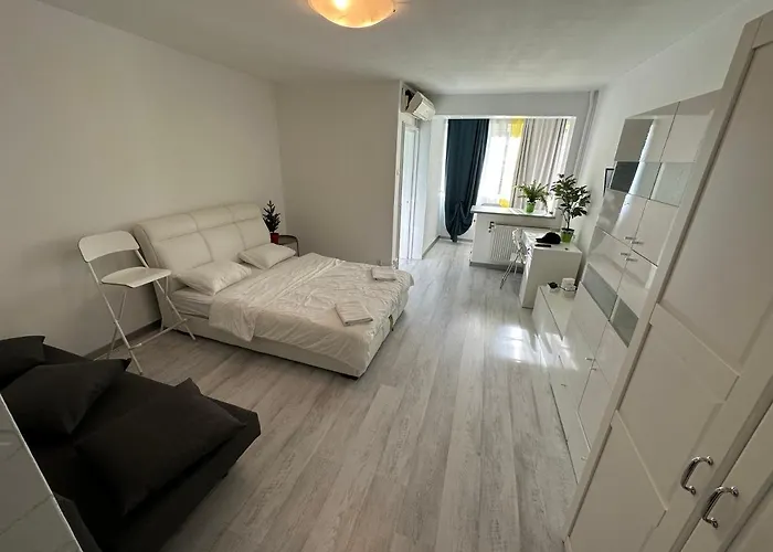 Grenn Apartment 478