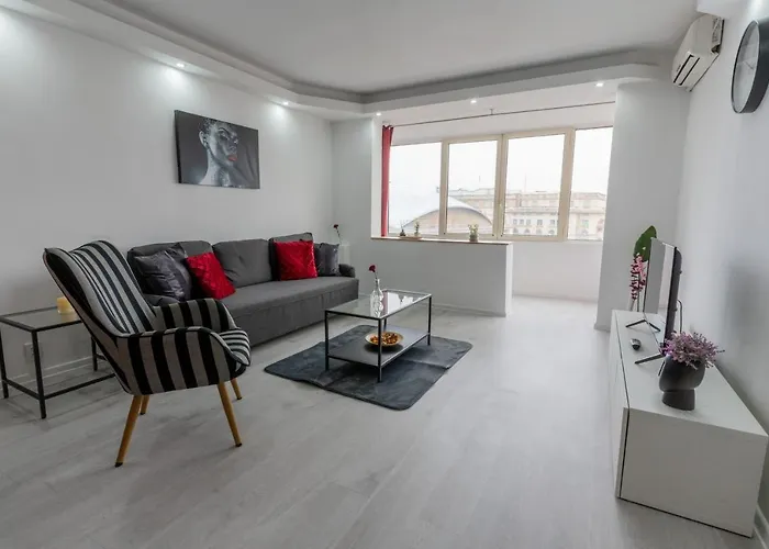 Quiet Apartment Ruby Horizon