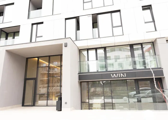Luxury Brand New Win Herastrau