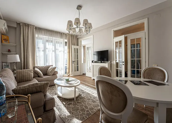 Cozy Two Room Apartment - Heart Of The City - Victoriei 2, Old Town