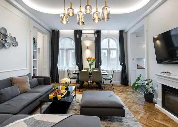 Stylish 5Br Apartment - Ateneu - Amazing Location