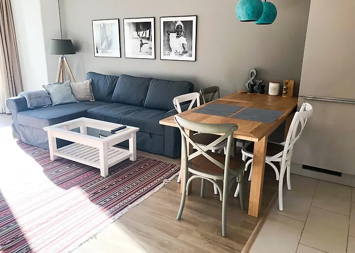 New Stylish Flat Near Old Town