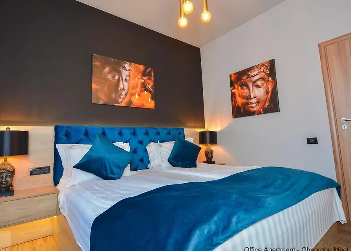 Downtown By Grand Accommodation