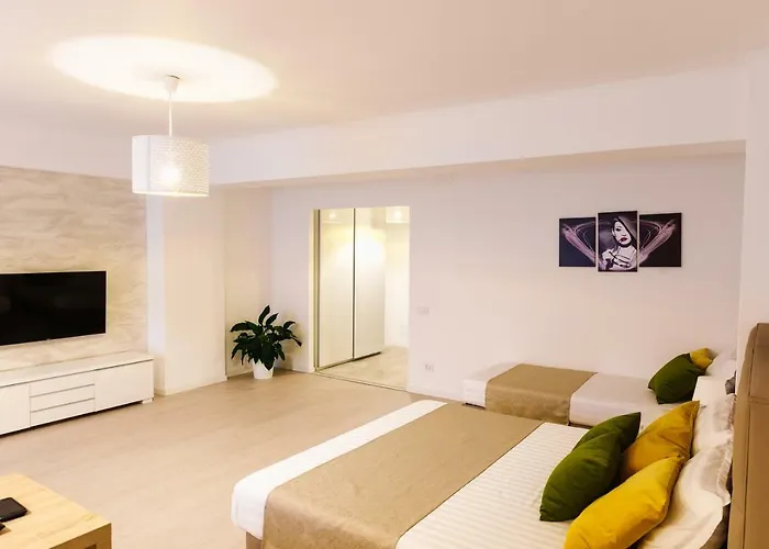 Luxury Accommodation Belvedere Titan Park