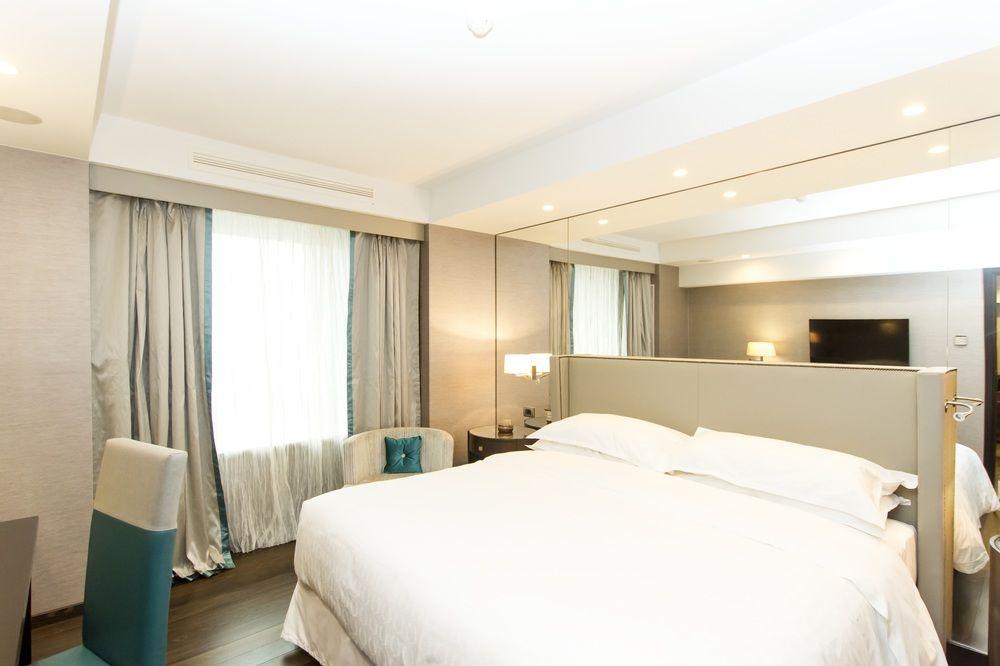 Sheraton 5* Bucharest