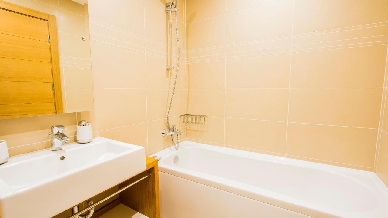 Incity Premium Garden Stay-central &private Terrace Apartment