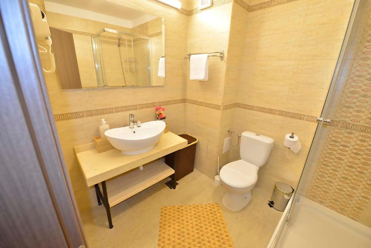 Amadeus Aparthotel